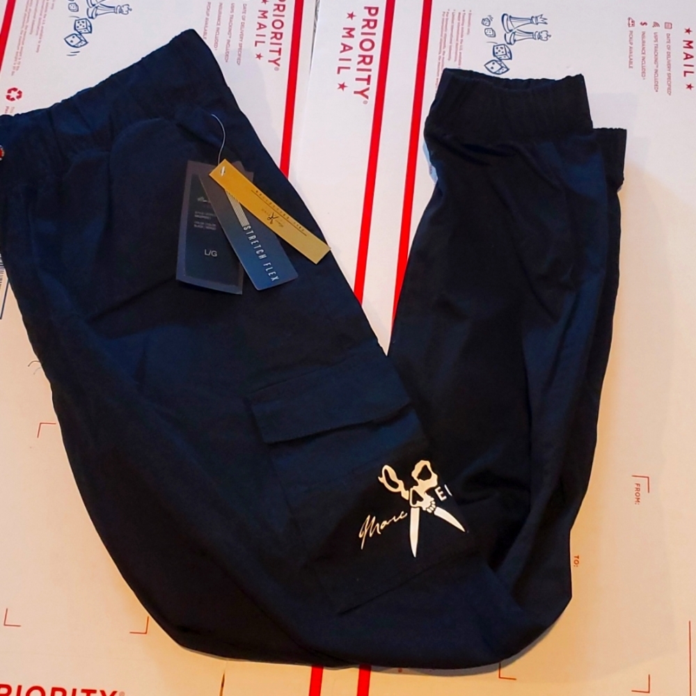 NWT L men's Marc Ecko stretch flex cargo pant